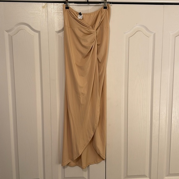 Tan Two Piece Set - Picture 2 of 4